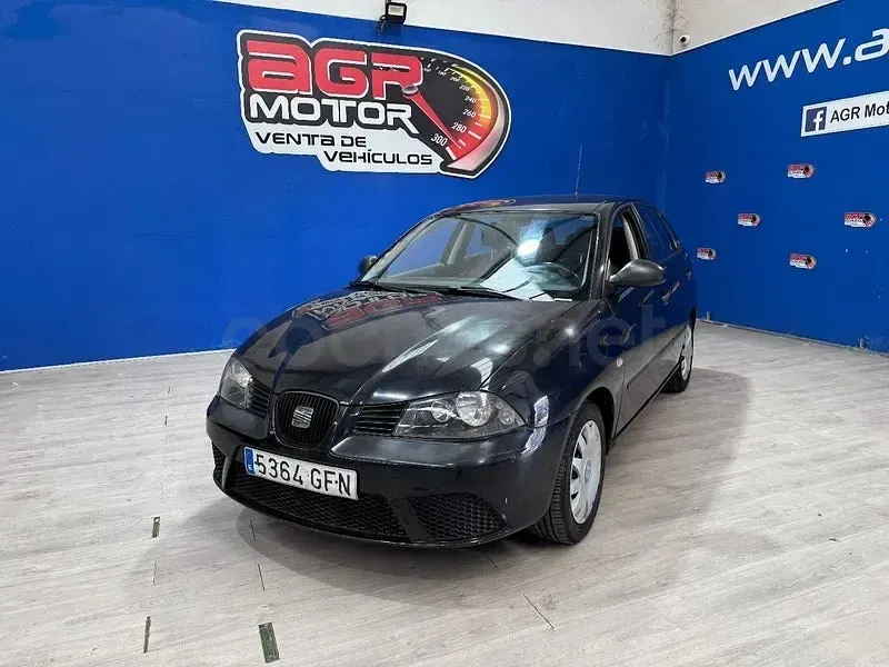 Usado Seat Ibiza Reference 85 CV (62 kW) 2008 Negro Berlina
