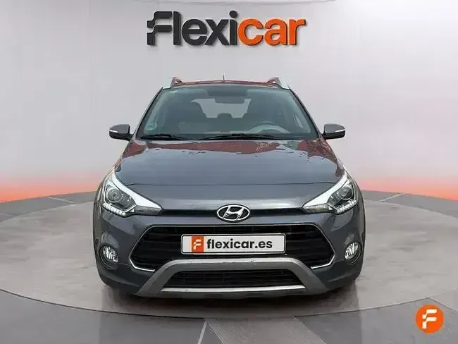 Usado Hyundai i20 GO! 100 CV (73 kW) 2017 Azul Berlina