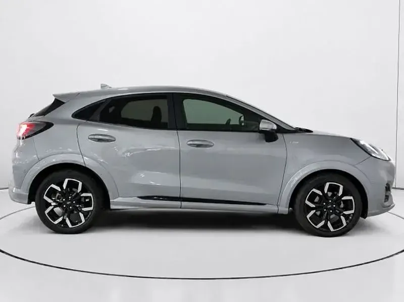 Usado Ford Puma ST-Line X 155 CV (114 kW) 2024 Gris / plata SUV