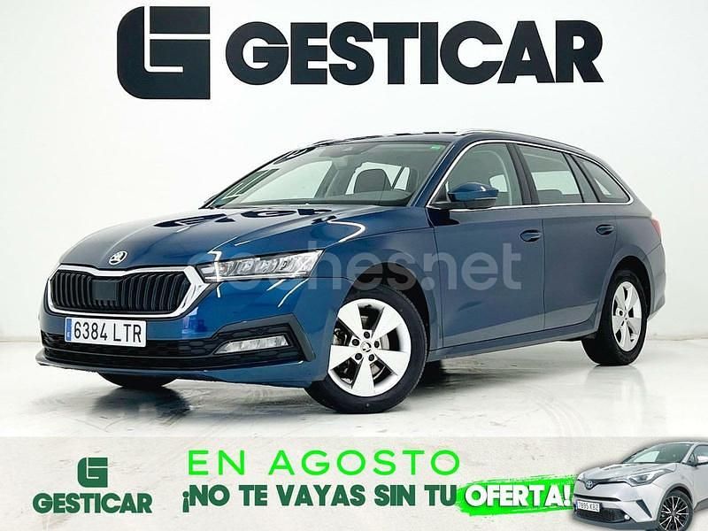 Azul Usado 2021 Skoda Octavia Ambition Familiar | 18.990 € (Precio justo) - Imagen 1/4