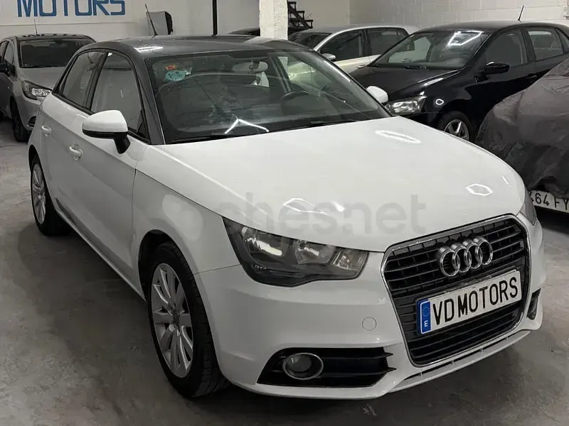 Usado Audi A1 Sportback Attraction 86 CV (63 kW) 2012 Blanco Utilitario