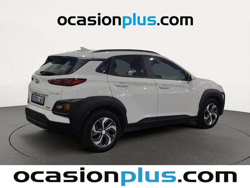Usado Hyundai Kona 141 CV (103 kW) 2021 Blanco SUV