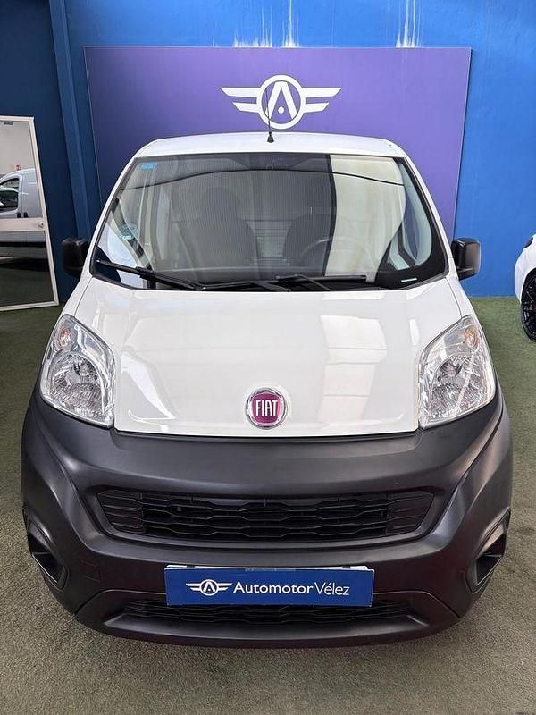 Usado Fiat Fiorino 80 CV (58 kW) 2018 Blanco Monovolumen