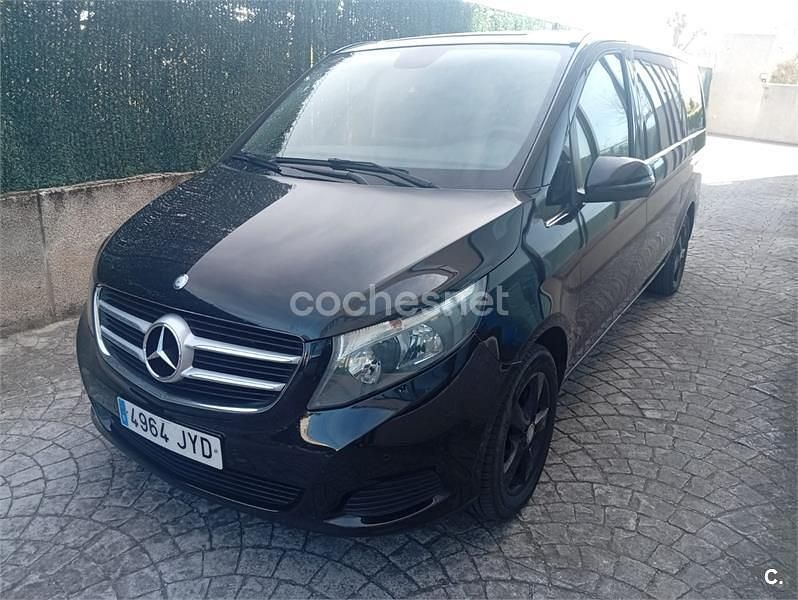 Usado Mercedes V220 Exclusive 163 CV (119 kW) 2017 Negro Monovolumen