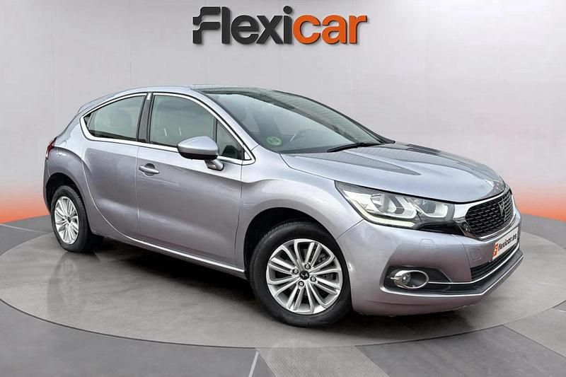 Gris Usado 2016 DS Automobiles DS4 Berlina | 8390 € (Buen precio) - Imagen 1/4