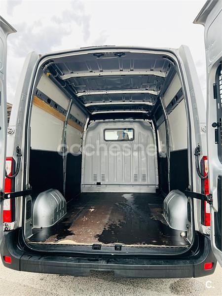 Usado Renault Master 120 CV (88 kW) 2011 Gris / plata Recogida