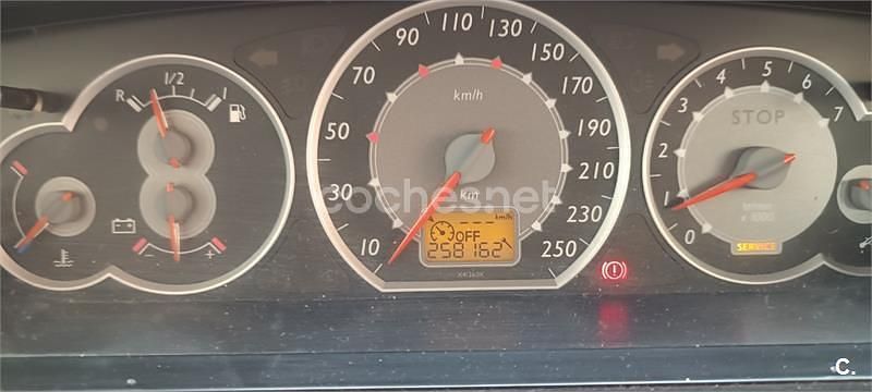Gris / plata Usado 2005 Citroën C5 Berlina | 1795 € (Precio justo) - Imagen 1/4