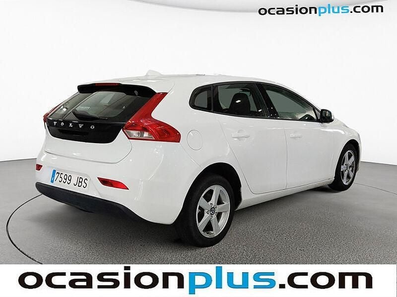 Usado Volvo V40 Kinetic 115 CV (84 kW) 2014 Blanco Familiar