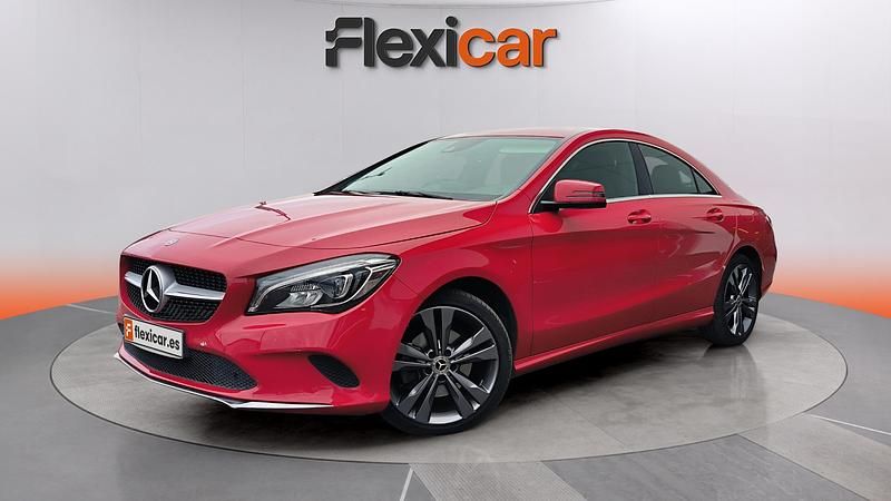 Usado Mercedes CLA200 136 CV (100 kW) 2018 Rojo Berlina