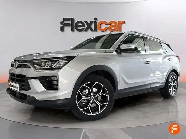 Usado SsangYong Korando Limited 163 CV (119 kW) 2021 Gris SUV