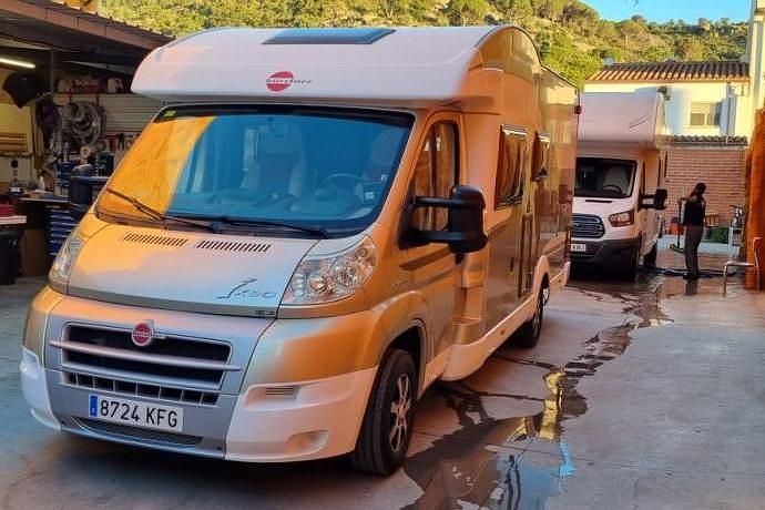 Bronce Usado 2009 Fiat Ducato Van | 49.900 € - Imagen 1/4