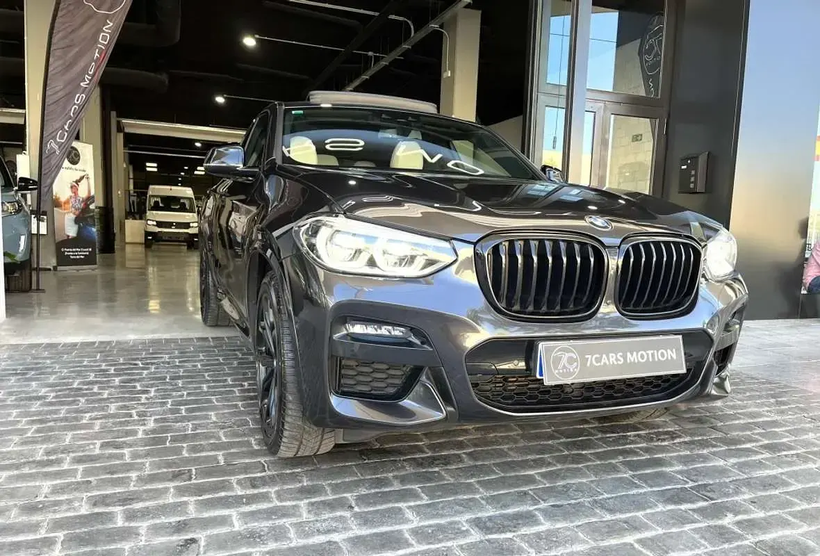 Usado BMW X4 Comfort Edition 286 CV (210 kW) 2020 Negro SUV