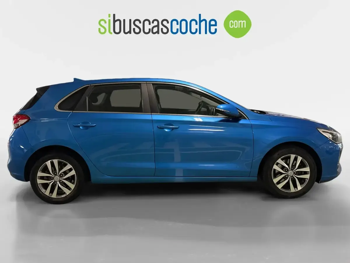 Usado Hyundai i30 GO! 100 CV (73 kW) 2017 Azul