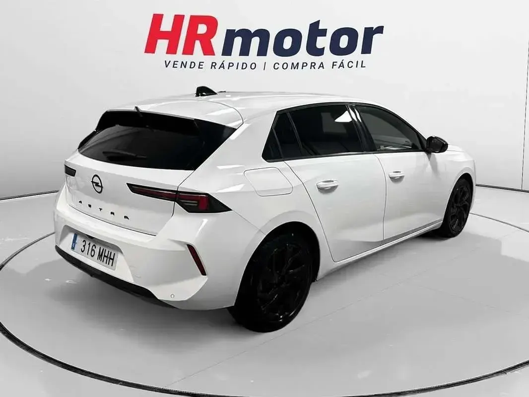Usado Opel Astra S 131 CV (96 kW) 2023 Blanco Utilitario