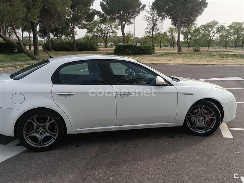 Usado Alfa Romeo 159 150 CV (110 kW) 2009 Blanco Berlina