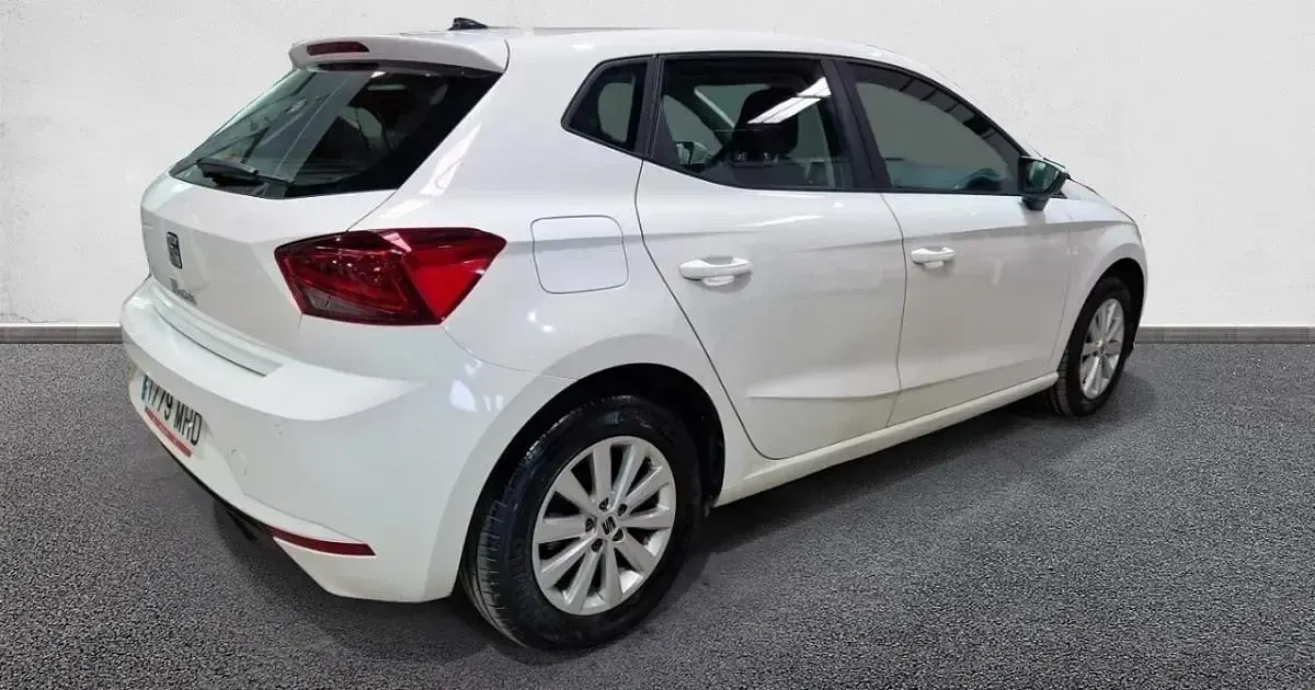 Usado Seat Ibiza Style 110 CV (80 kW) 2023 Utilitario