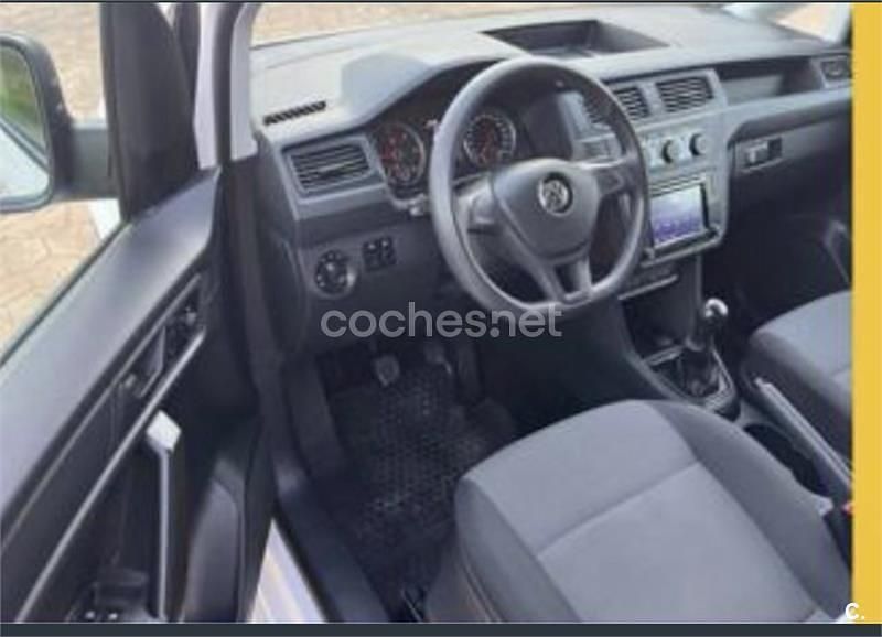 Usado VW Caddy Edition 102 CV (75 kW) 2020 Blanco Monovolumen