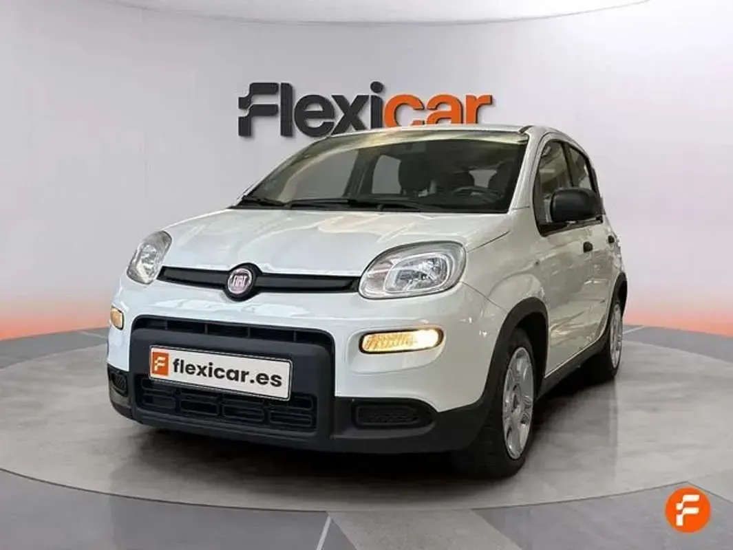 Usado Fiat Panda 71 CV (52 kW) 2024 Blanco Utilitario