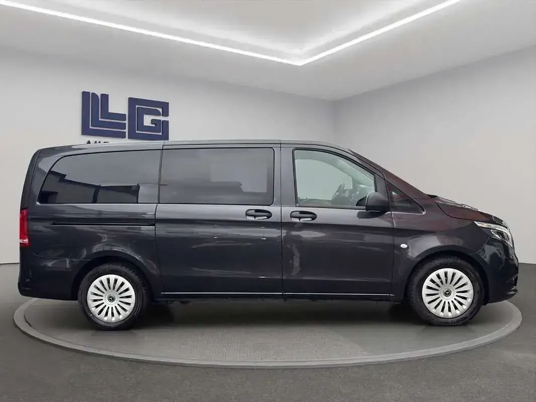 Usado Mercedes Vito 163 CV (119 kW) 2022 Gris Van