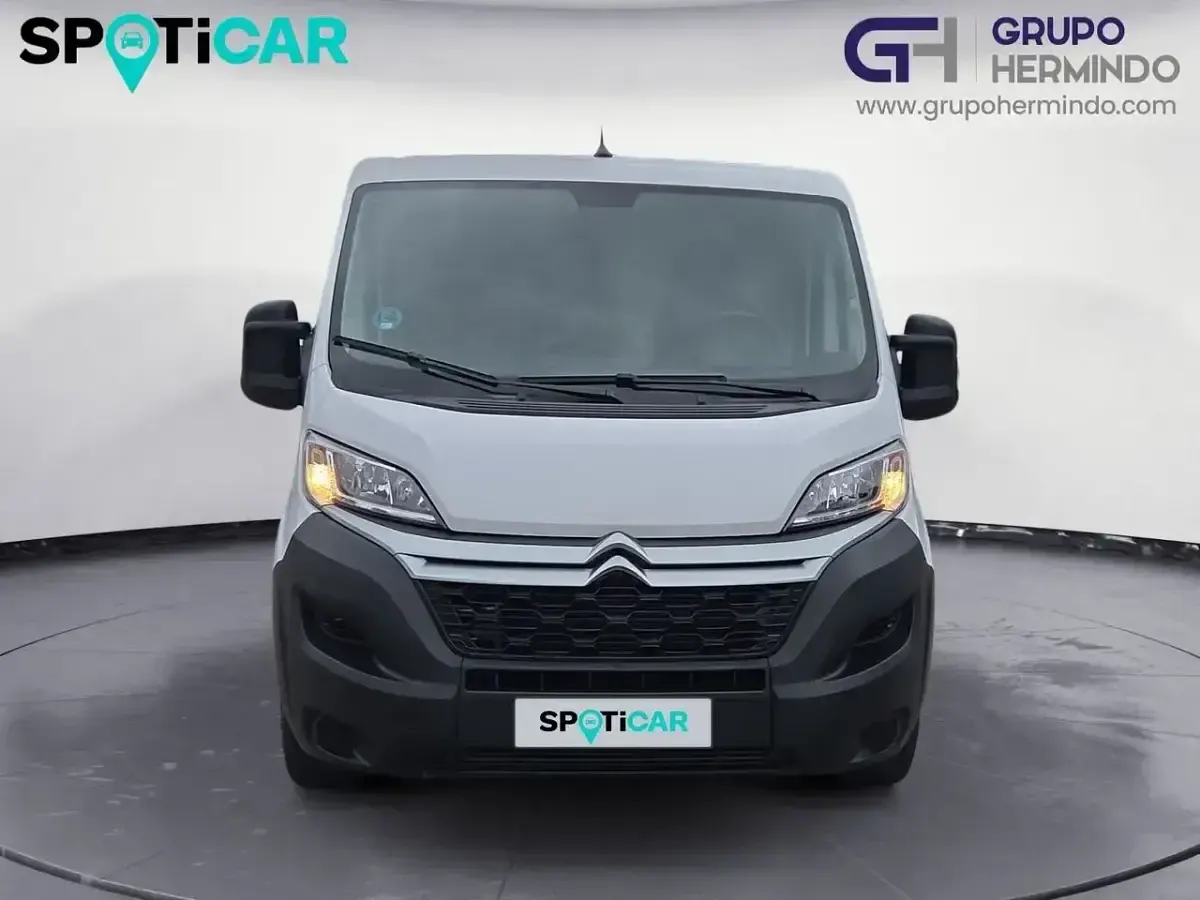 Usado Citroën Jumper 140 CV (102 kW) 2021 Blanco Monovolumen