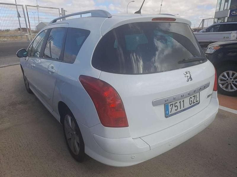 Usado Peugeot 308 SW Sportium 109 CV (80 kW) 2010 Blanco Familiar