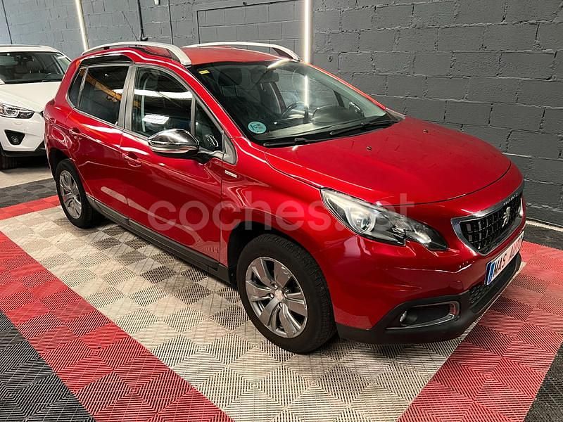 Granate Usado 2018 Peugeot 2008 Style SUV | 8990 € (Buen precio) - Imagen 1/4