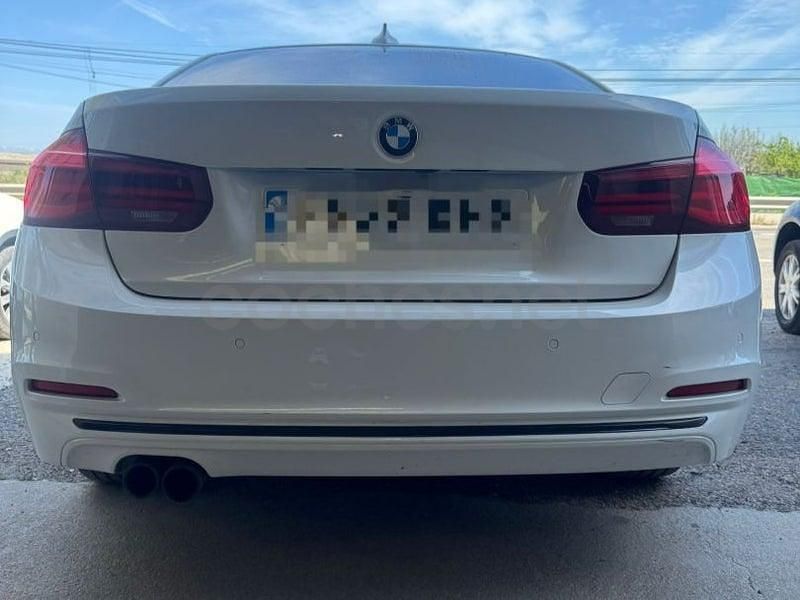 Usado BMW 330e Comfort Edition 252 HP (185 kW) 2018 Branco Sedan