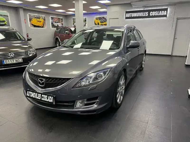 Usado Mazda 6 140 CV (102 kW) 2008 Gris / plata Familiar