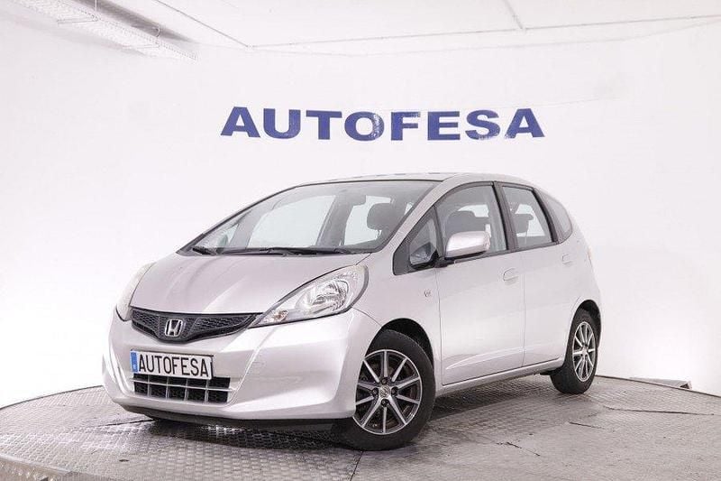 Usado Honda Jazz S 90 CV (66 kW) 2015 Plateado Utilitario