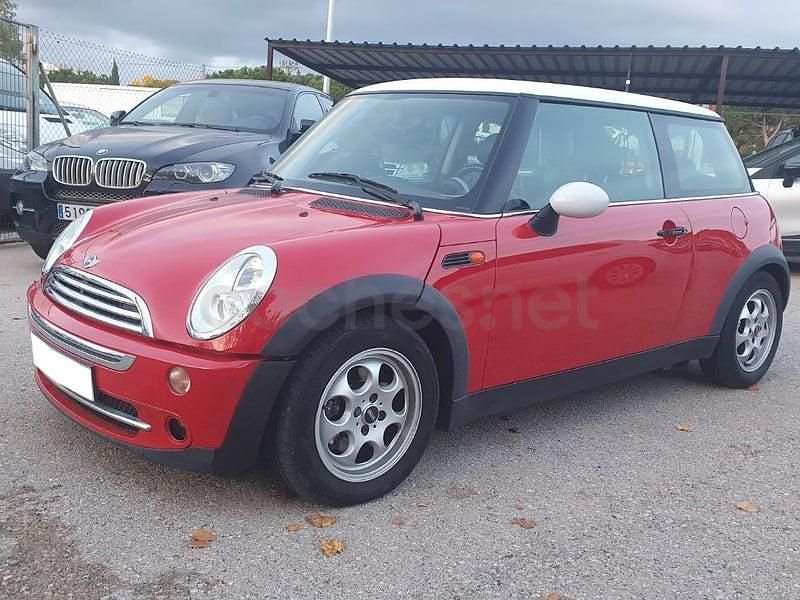 Usado Mini Cooper 115 CV (84 kW) 2004 Rojo Utilitario