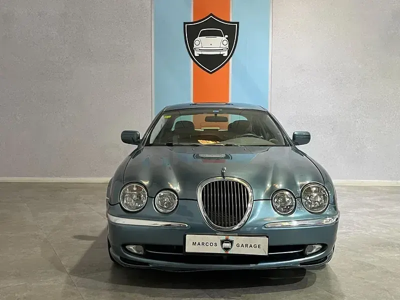 Usado Jaguar S-Type Executive 239 CV (175 kW) 2000 Azul Berlina