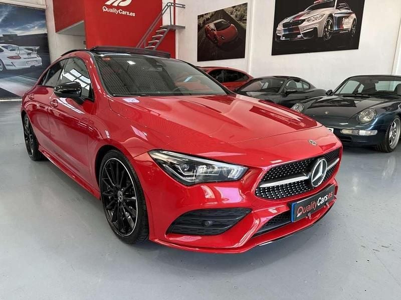 Usado Mercedes CLA200 163 CV (119 kW) 2019 Rojo Coupe