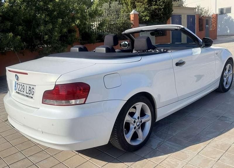 Usado BMW 123 Cabriolet 204 CV (150 kW) 2011 Blanco Descapotable