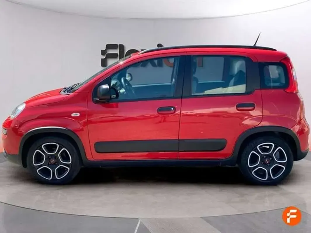 Usado Fiat Panda City Life 71 CV (52 kW) 2022 Rojo Utilitario