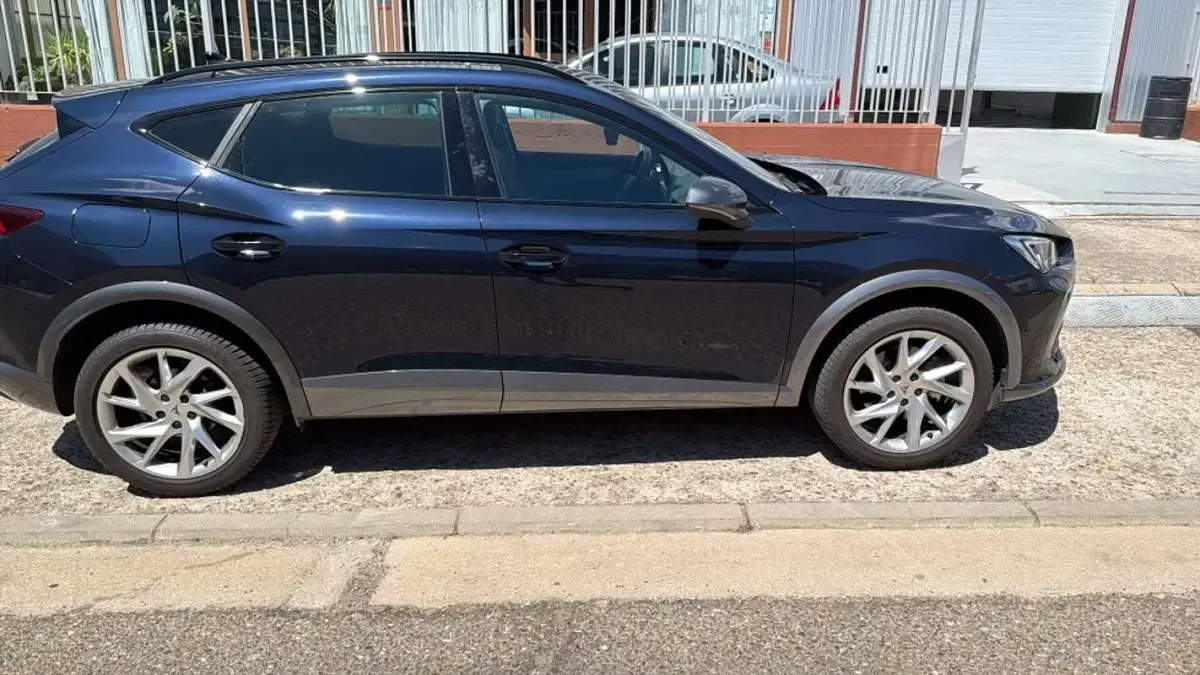 Usado Cupra Formentor 150 CV (110 kW) 2023 Azul SUV