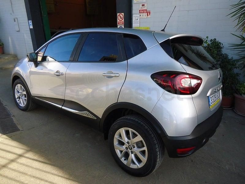 Usado Renault Captur LIMITED 90 HP (66 kW) 2019 Cinzento SUV