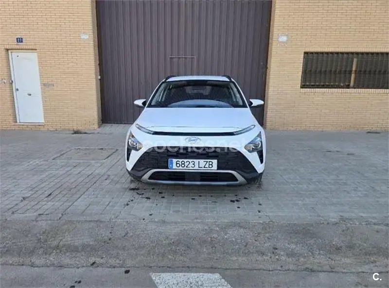 Usado Hyundai Bayon 84 CV (61 kW) 2022 Blanco SUV