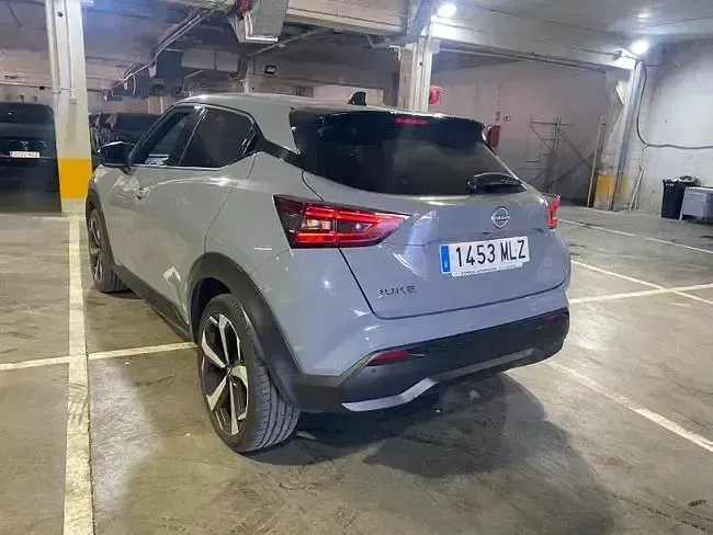 Usado Nissan Juke Tekna 114 CV (83 kW) 2023 Gris SUV