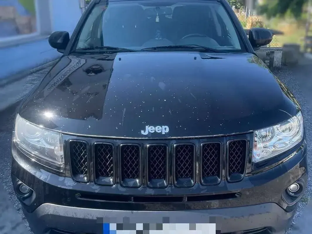 Usado Jeep Compass Limited 163 CV (119 kW) 2013 Negro SUV