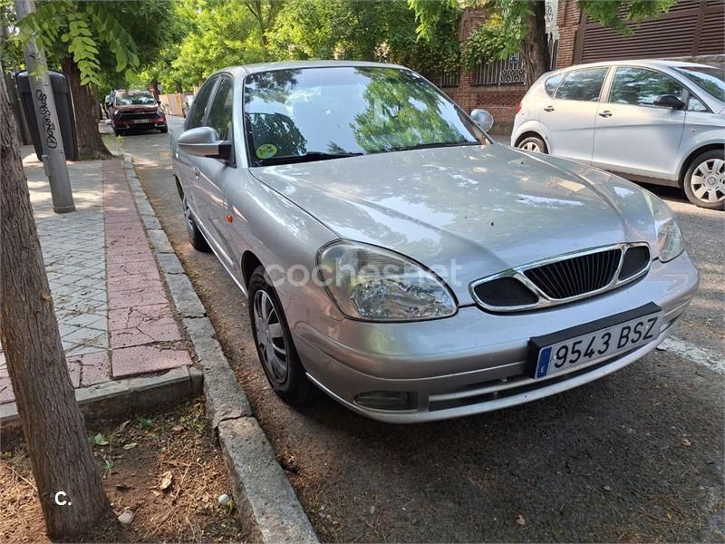 Gris / plata Usado 2002 Chevrolet Nubira SX Berlina | 1800 € - Imagen 1/4