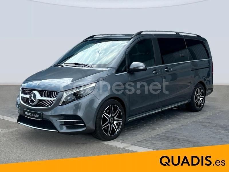 Gris / plata Usado 2024 Mercedes V220 Avantgarde Monovolumen | 67.900 € - Imagen 1/4
