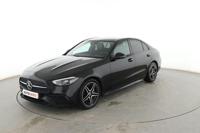 Usado Mercedes C200 AMG line 184 CV (135 kW) 2024 Negro Berlina