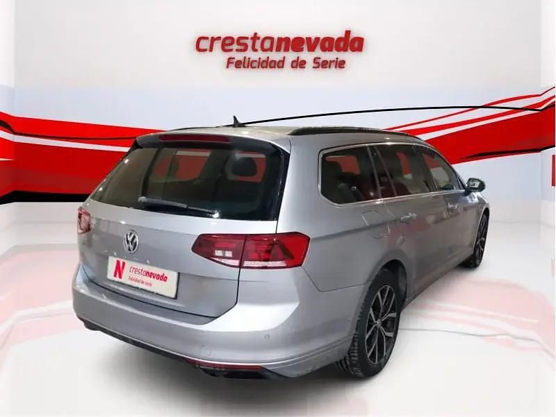 Usado VW Passat Executive 150 CV (110 kW) 2020 Familiar
