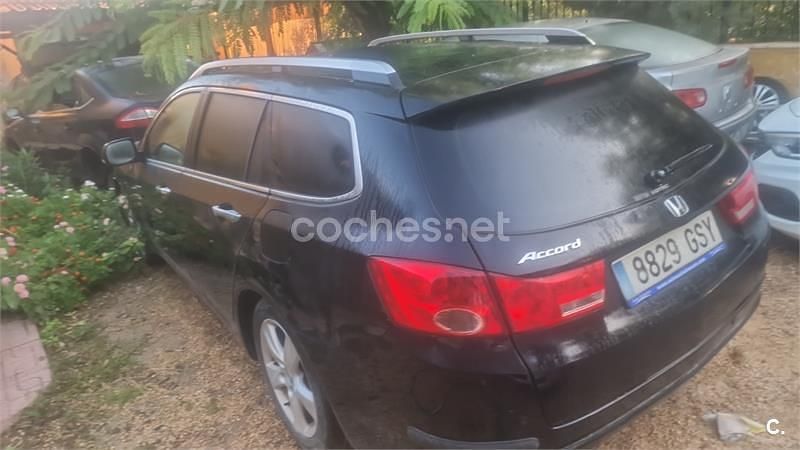 Negro Usado 2010 Honda Accord Executive Familiar | 4500 € (Super precio) - Imagen 1/4