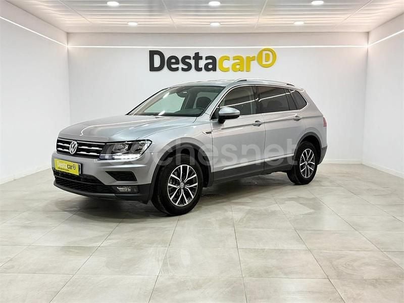 Gris / plata Usado 2020 VW Tiguan Allspace Advance SUV | 25.800 € (Precio justo) - Imagen 1/4