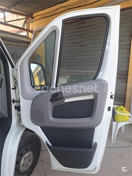 Blanco Usado 2011 Peugeot Boxer Van | 7999 € (Buen precio) - Imagen 1/4