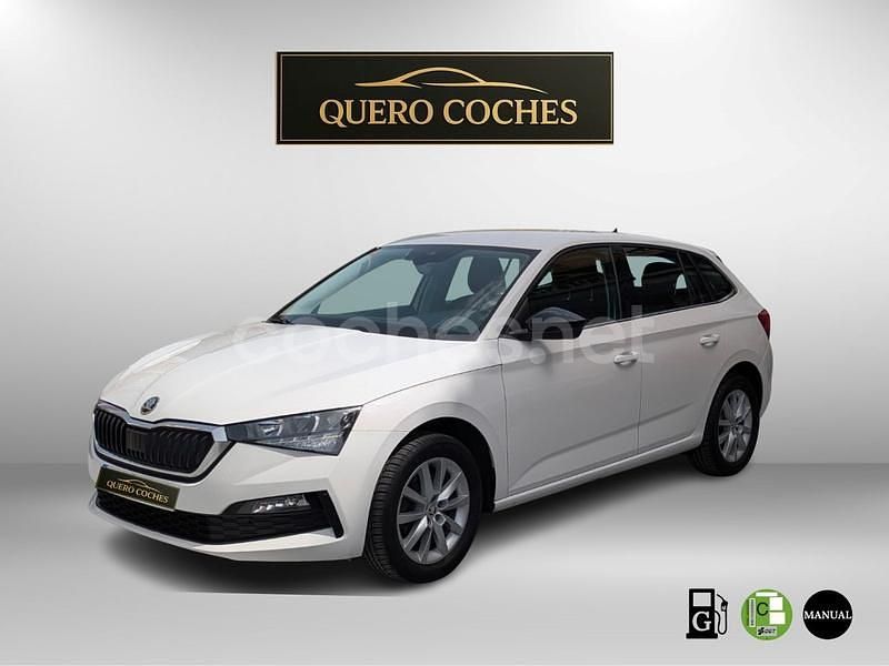 Blanco Usado 2021 Skoda Scala Ambition Utilitario | 14.990 € (Un poco caro) - Imagen 1/4