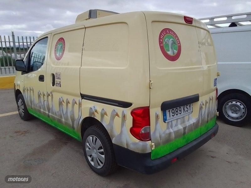 Usado Nissan NV200 110 CV (80 kW) 2019 Marrón Monovolumen