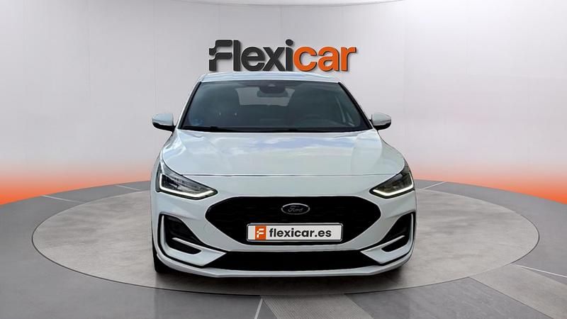 Usado Ford Focus ST-Line 125 CV (91 kW) 2022 Blanco Berlina
