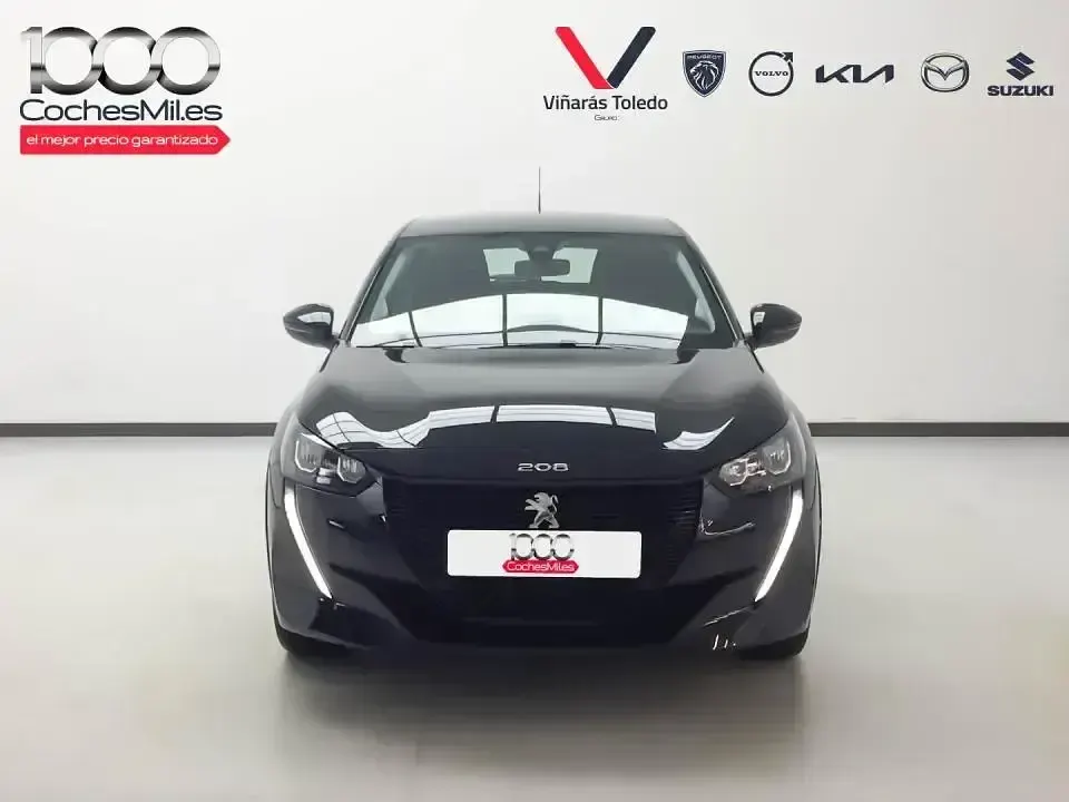 Usado Peugeot 208 Active 100 kW (136 CV) 2023 Negro Utilitario